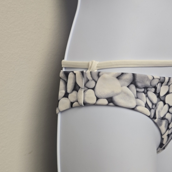 Onia Alex Bikini Bottom Pebbles White XS - Picture 4 of 8